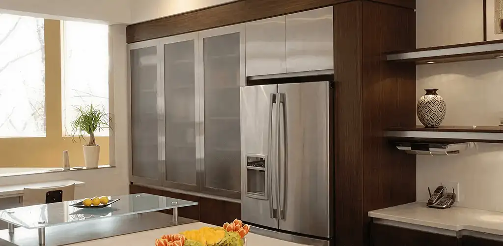 Cabinet door replacement and modern kitchen cabinet upgrade in Bellevue, WA